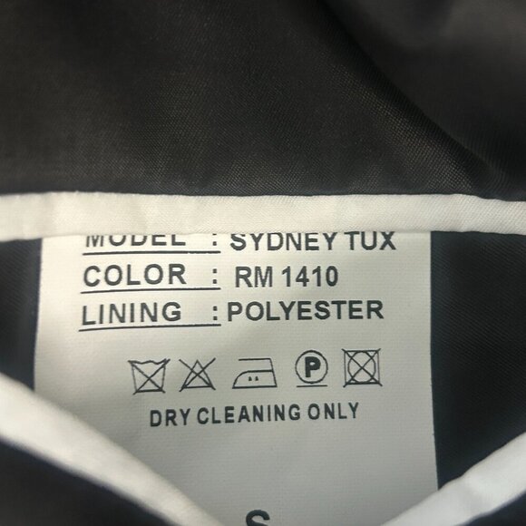 Rossi Man Euro Slim Fit Men's Velvet Tuxedo Jacket Blazer Size Small - Picture 3 of 9